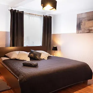  Хостел Clicktheflat Piekna Center