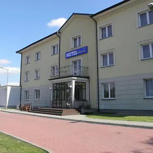 Julianow Hotel